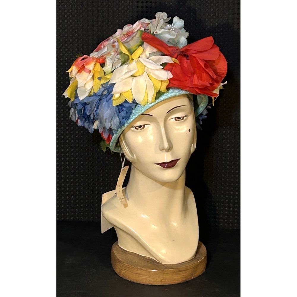 NWT Vintage 1950s 60s  Flower Pot Multi-colored Floral Fabric Dome Shaped Hat